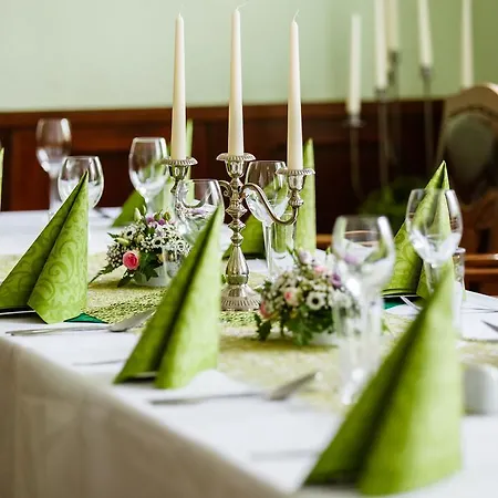 Ξενοδοχείο Am Bahnhof