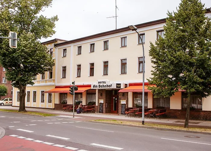 호텔 Am Bahnhof 스탕달